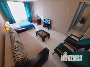 1-к квартира, посуточно, 33м2, 1/1 этаж