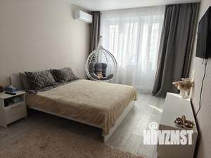 1-к квартира, посуточно, 39м2, 11/17 этаж