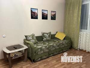 1-к квартира, посуточно, 37м2, 1/1 этаж