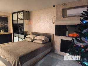 Студия квартира, посуточно, 40м2, 1/5 этаж