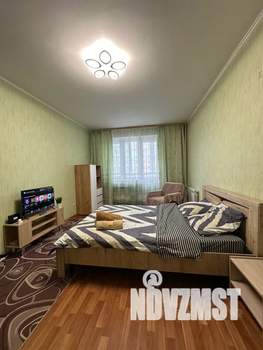 1-к квартира, посуточно, 40м2, 4/17 этаж