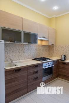 2-к квартира, посуточно, 55м2, 1/1 этаж