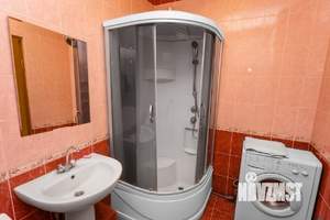 1-к квартира, посуточно, 50м2, 2/8 этаж
