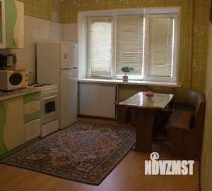 1-к квартира, посуточно, 37м2, 2/5 этаж