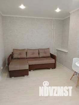 Студия квартира, посуточно, 31м2, 3/17 этаж