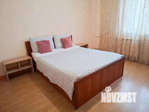 2-к квартира, посуточно, 58м2, 1/1 этаж