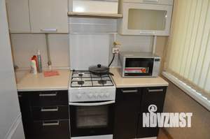 1-к квартира, посуточно, 33м2, 4/5 этаж