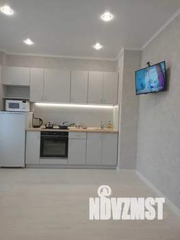 Студия квартира, посуточно, 31м2, 3/17 этаж