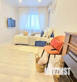 1-к квартира, посуточно, 39м2, 11/18 этаж