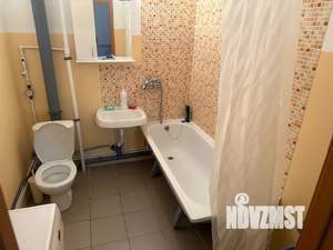 1-к квартира, посуточно, 40м2, 4/10 этаж