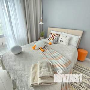 Студия квартира, посуточно, 28м2, 12/19 этаж