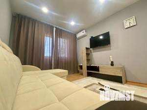 1-к квартира, посуточно, 37м2, 1/1 этаж