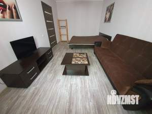 1-к квартира, посуточно, 37м2, 12/17 этаж