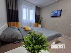 1-к квартира, посуточно, 38м2, 8/17 этаж