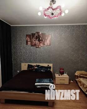 Студия квартира, посуточно, 41м2, 10/16 этаж