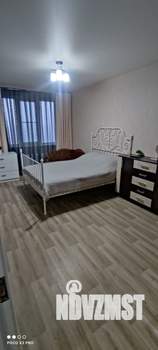 1-к квартира, посуточно, 32м2, 7/10 этаж