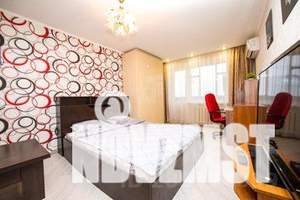 1-к квартира, посуточно, 34м2, 6/9 этаж