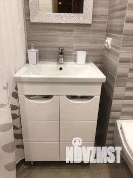 1-к квартира, посуточно, 42м2, 10/17 этаж