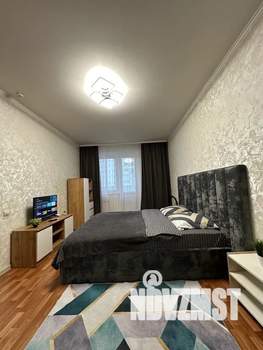 1-к квартира, посуточно, 38м2, 12/17 этаж