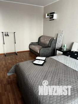 1-к квартира, посуточно, 37м2, 8/17 этаж