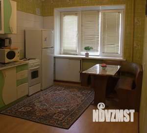 1-к квартира, посуточно, 36м2, 2/5 этаж