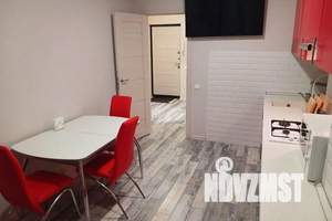 1-к квартира, посуточно, 42м2, 5/10 этаж