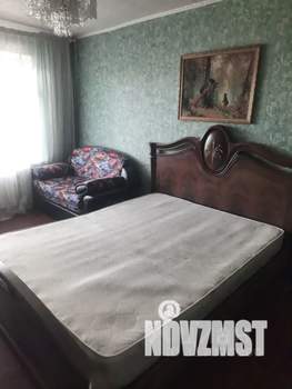 2-к квартира, посуточно, 50м2, 4/4 этаж
