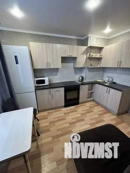 1-к квартира, посуточно, 43м2, 5/18 этаж