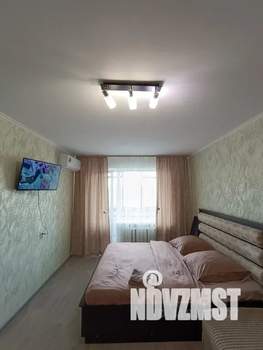 1-к квартира, посуточно, 33м2, 3/5 этаж