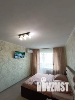 1-к квартира, посуточно, 33м2, 3/5 этаж