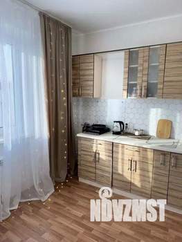 1-к квартира, посуточно, 38м2, 1/1 этаж