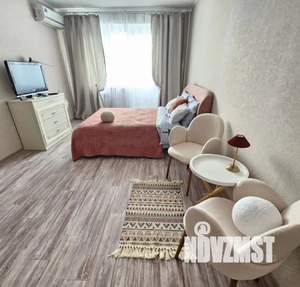 1-к квартира, посуточно, 40м2, 16/17 этаж