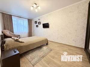 1-к квартира, посуточно, 38м2, 1/1 этаж