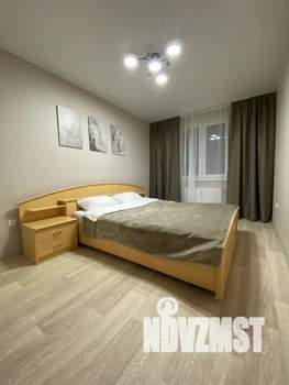 2-к квартира, посуточно, 41м2, 17/18 этаж