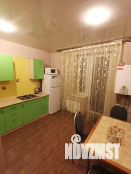 1-к квартира, посуточно, 38м2, 9/10 этаж