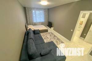 1-к квартира, посуточно, 40м2, 9/10 этаж