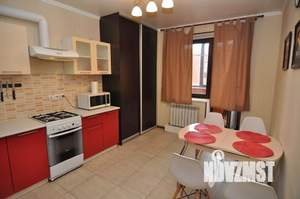 1-к квартира, посуточно, 65м2, 1/1 этаж