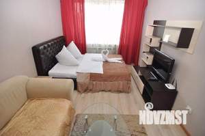 1-к квартира, посуточно, 37м2, 1/1 этаж
