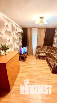 2-к квартира, посуточно, 46м2, 2/10 этаж