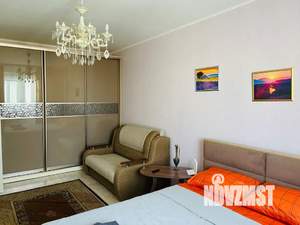 1-к квартира, посуточно, 38м2, 17/17 этаж