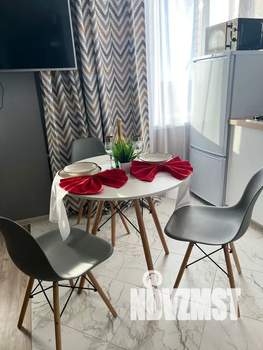 Студия квартира, посуточно, 33м2, 7/9 этаж