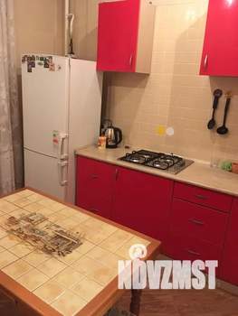 1-к квартира, посуточно, 39м2, 8/9 этаж