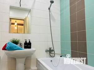 1-к квартира, посуточно, 42м2, 8/17 этаж