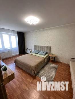 1-к квартира, посуточно, 40м2, 4/17 этаж