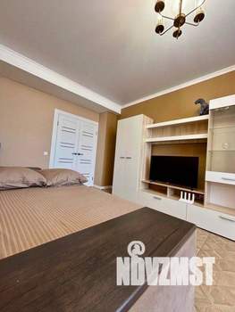 1-к квартира, посуточно, 38м2, 1/1 этаж