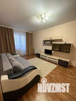 1-к квартира, посуточно, 37м2, 7/17 этаж