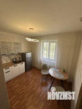 1-к квартира, посуточно, 40м2, 4/17 этаж