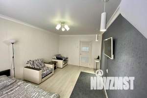 1-к квартира, посуточно, 40м2, 13/18 этаж