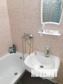 1-к квартира, посуточно, 44м2, 7/10 этаж