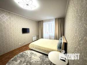 1-к квартира, посуточно, 38м2, 2/17 этаж